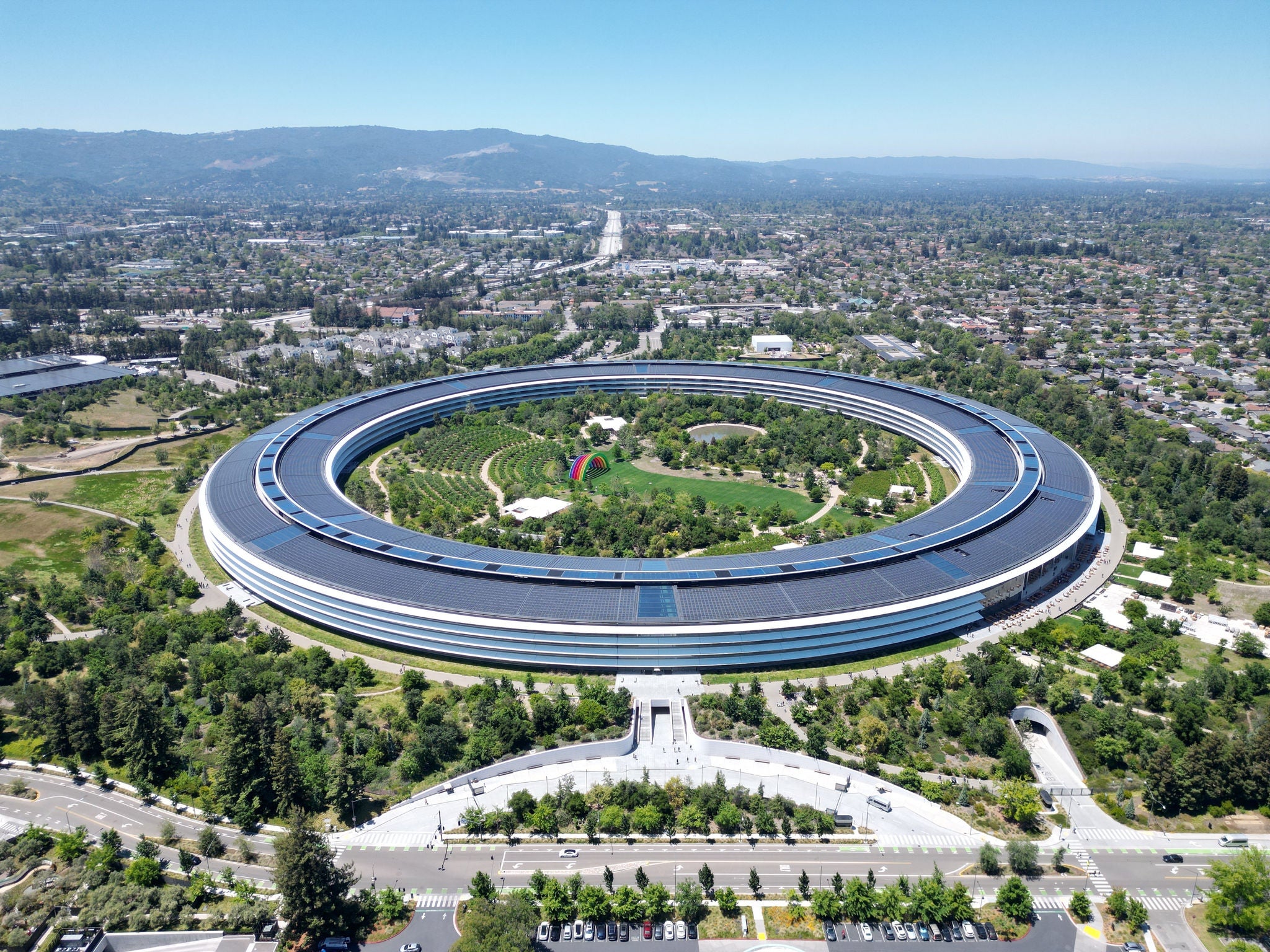 2578663501 Apple Park in Cupertino, California