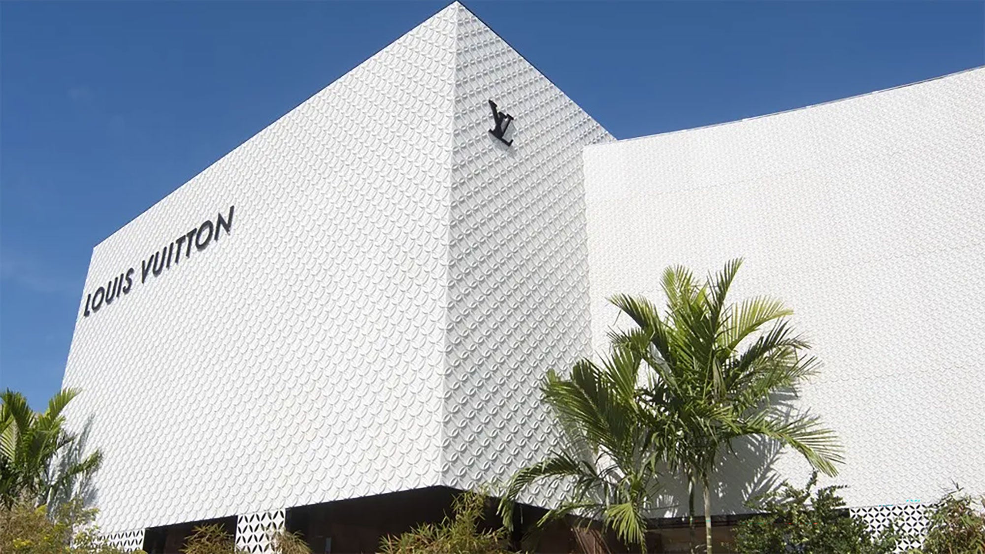 Modern white MAXtect concrete geometric facade of the Louis Vuitton store in Miami Design District.