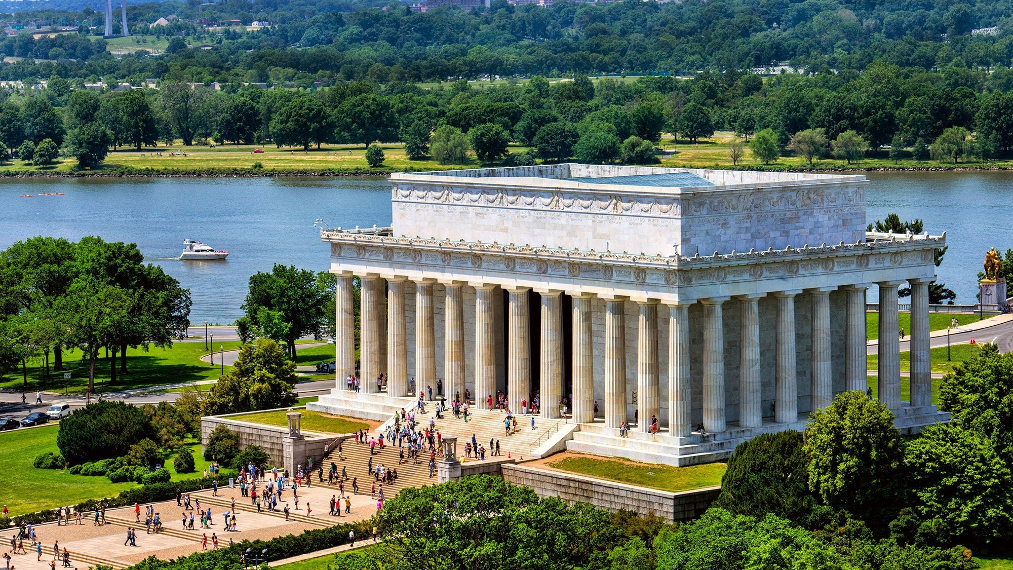 The Lincoln Memorial, viewed from above as crowds visit the monument. 